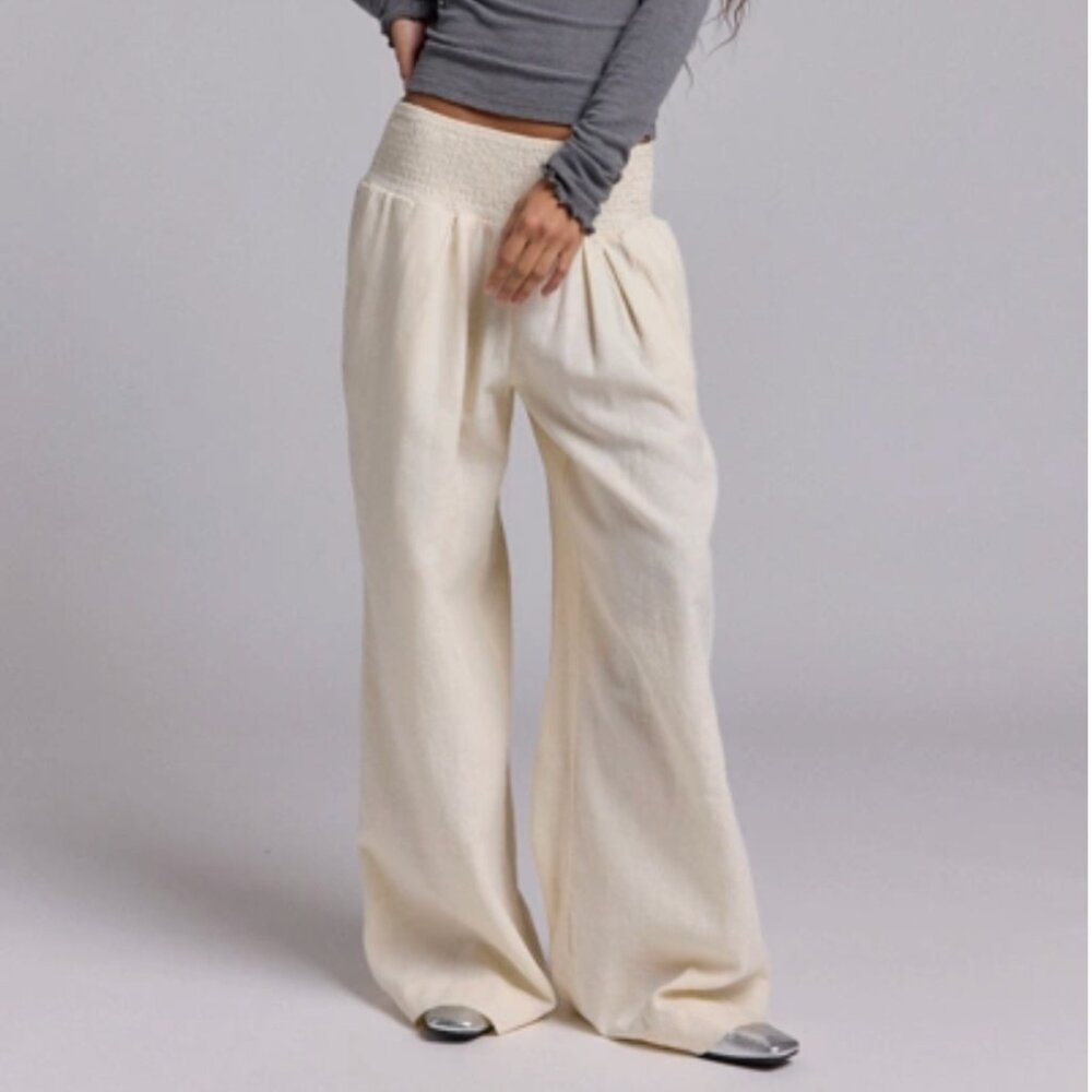 Kimchi Blue Caroline Smocked Wide Leg Linen-Blend Pant